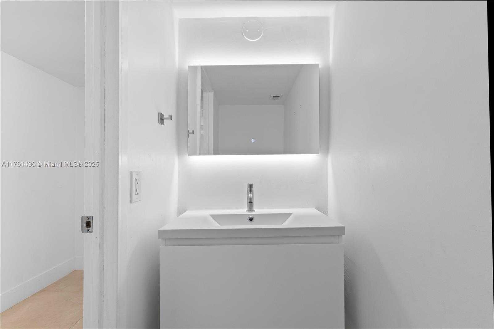 Small Image of 10000 WEST BAY HARBOR DR #504, Bay Harbor Islands Number 20