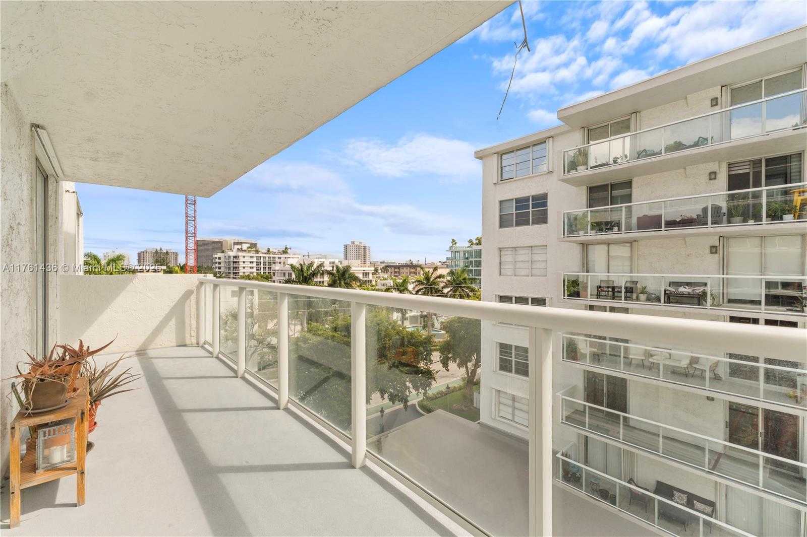 Small Image of 10000 WEST BAY HARBOR DR #504, Bay Harbor Islands Number 36