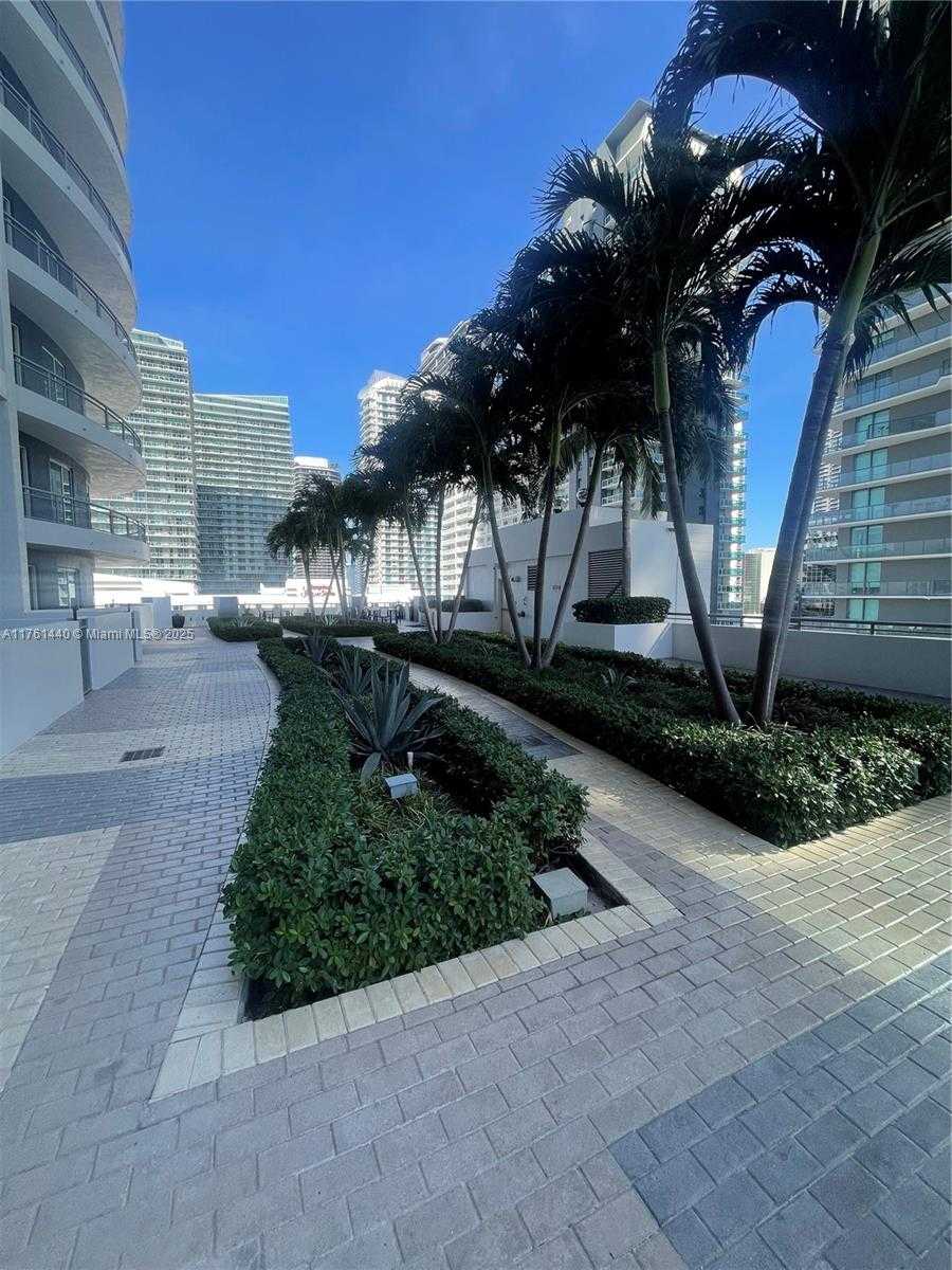 Small Image of 60 SOUTH WEST 13TH ST #5214, Miami Number 20