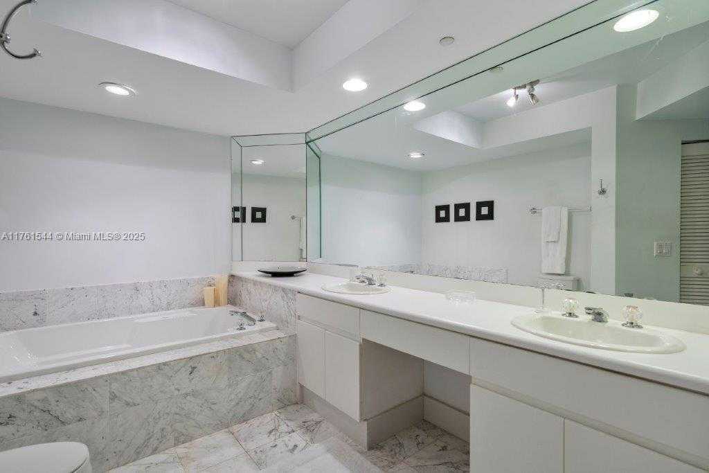 Small Image of 16400 COLLINS AVE #544, Sunny Isles Beach Number 16