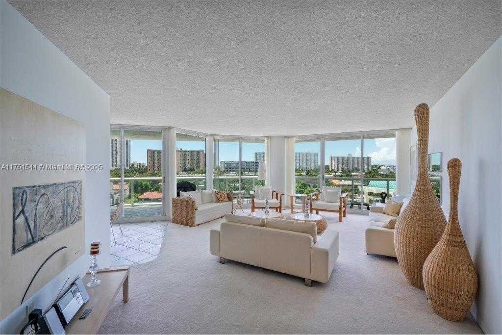 Small Image of 16400 COLLINS AVE #544, Sunny Isles Beach Number 4