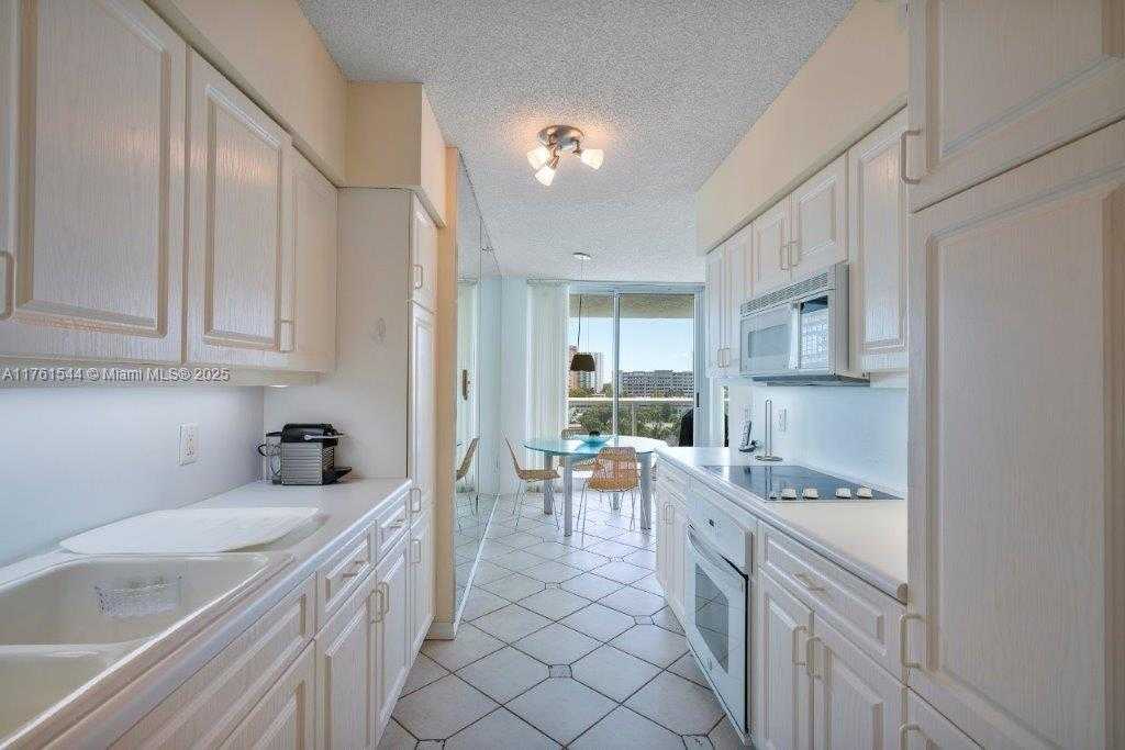 Small Image of 16400 COLLINS AVE #544, Sunny Isles Beach Number 8