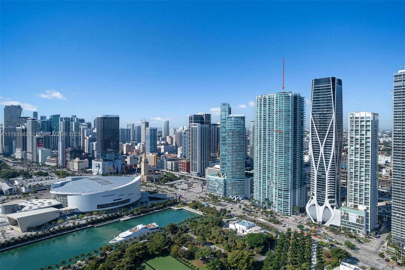Small Image of 900 BISCAYNE BOULEVARD #4504, Miami Number 5