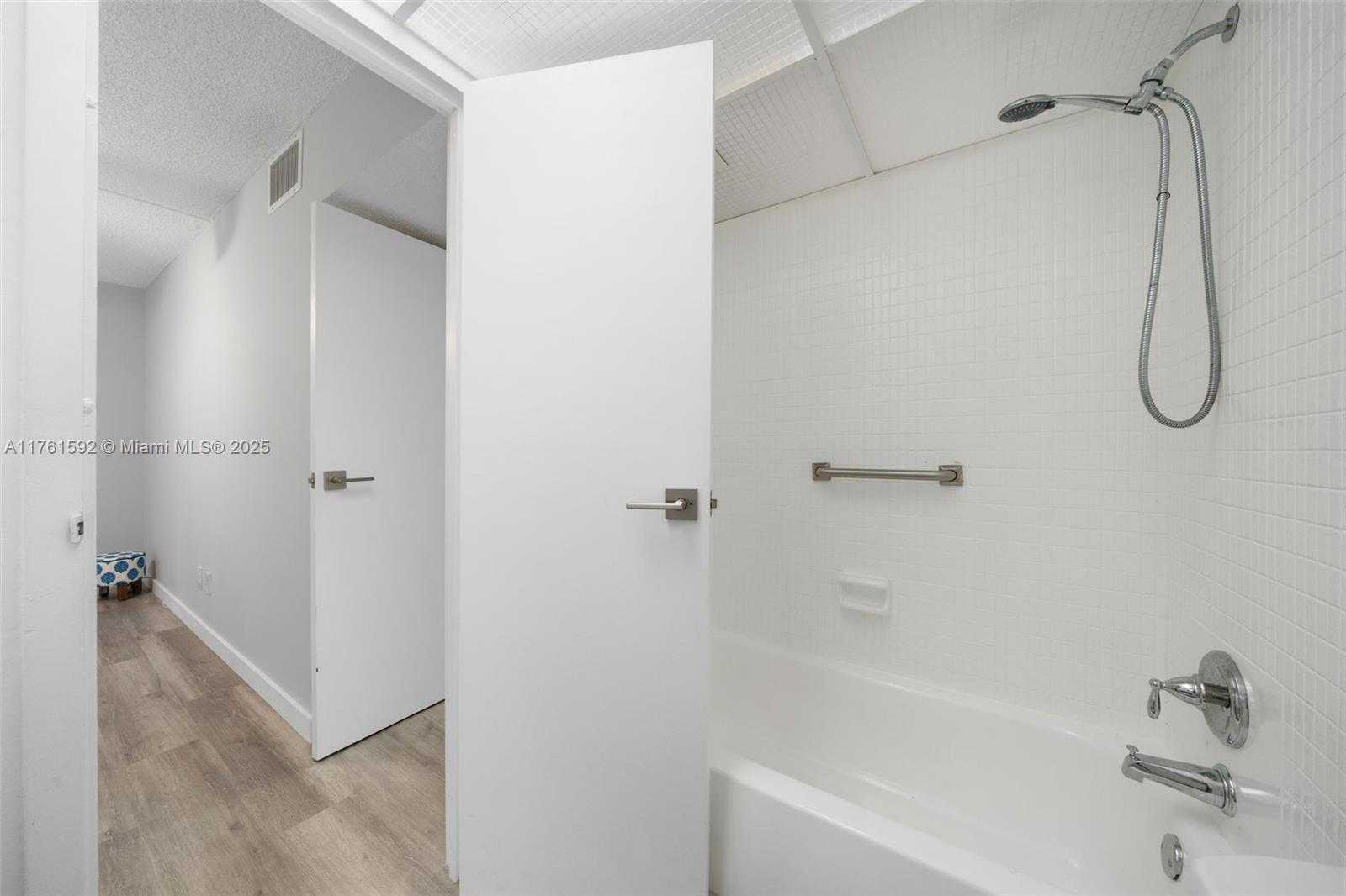 Small Image of 210 172ND ST #128, Sunny Isles Beach Number 11