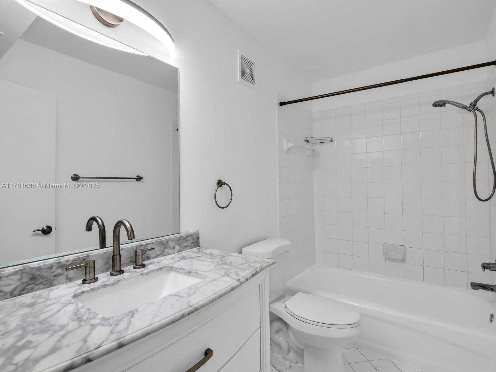 Small Image of 2094 HACIENDA TER #2094, Weston Number 30