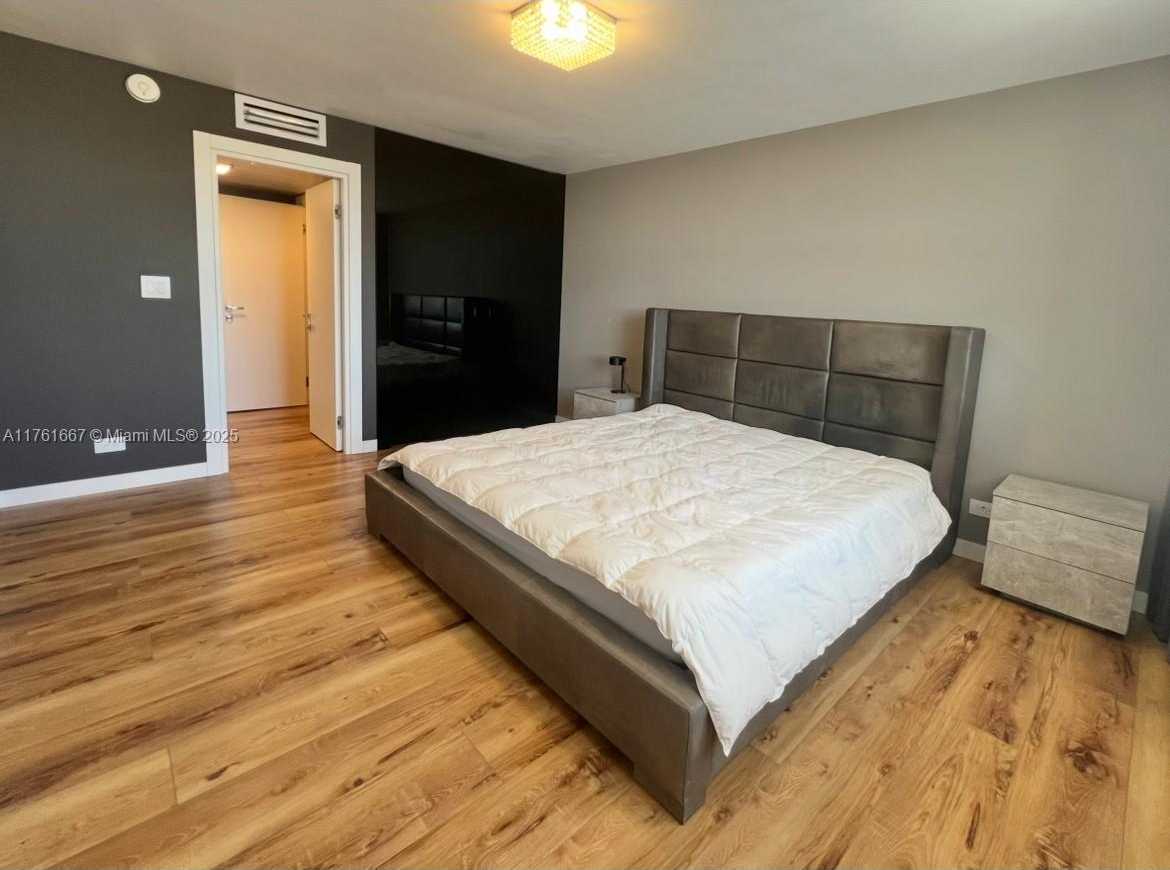 Small Image of 250 174TH ST #1401, Sunny Isles Beach Number 6