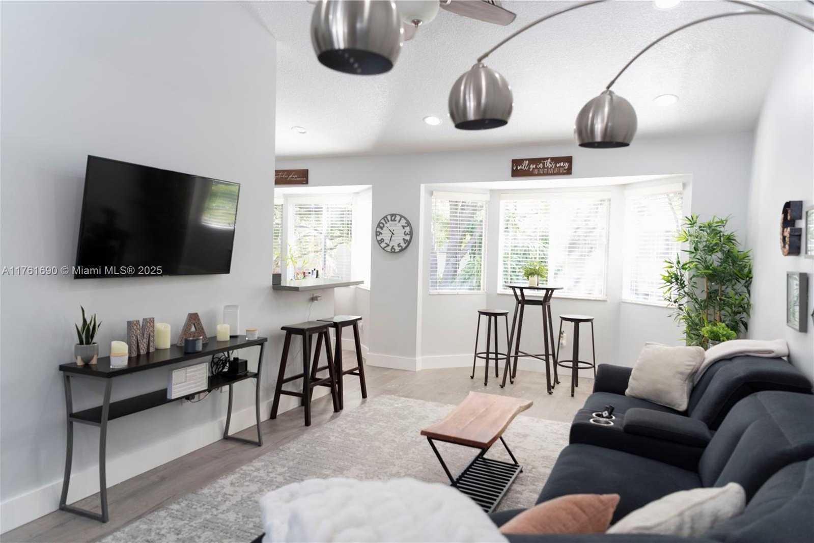 Small Image of 9203 NORTH WEST 9TH CT, Plantation Number 5