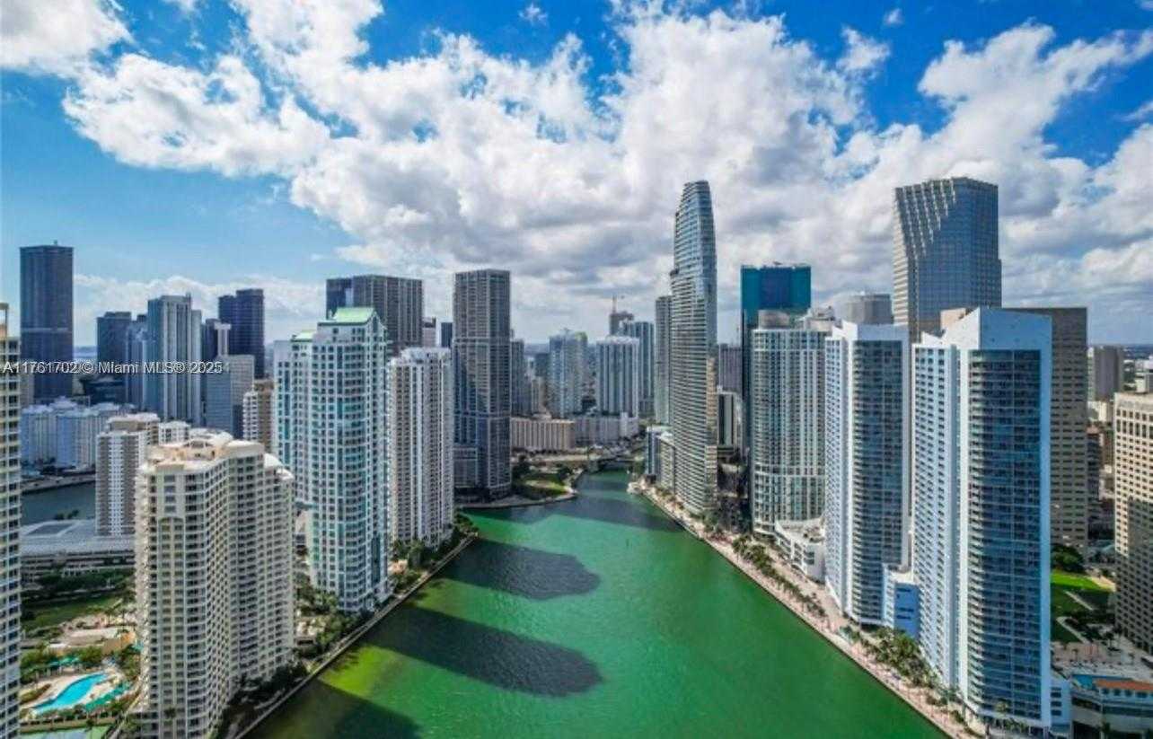 Small Image of 325 #2221, Miami Number 7