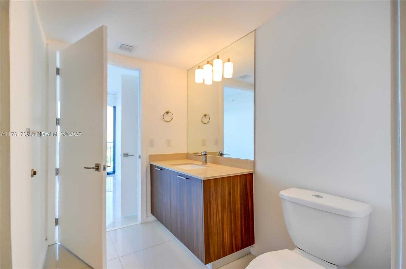 Small Image of 5252 NORTH WEST 85TH AVE #1810, Doral Number 11