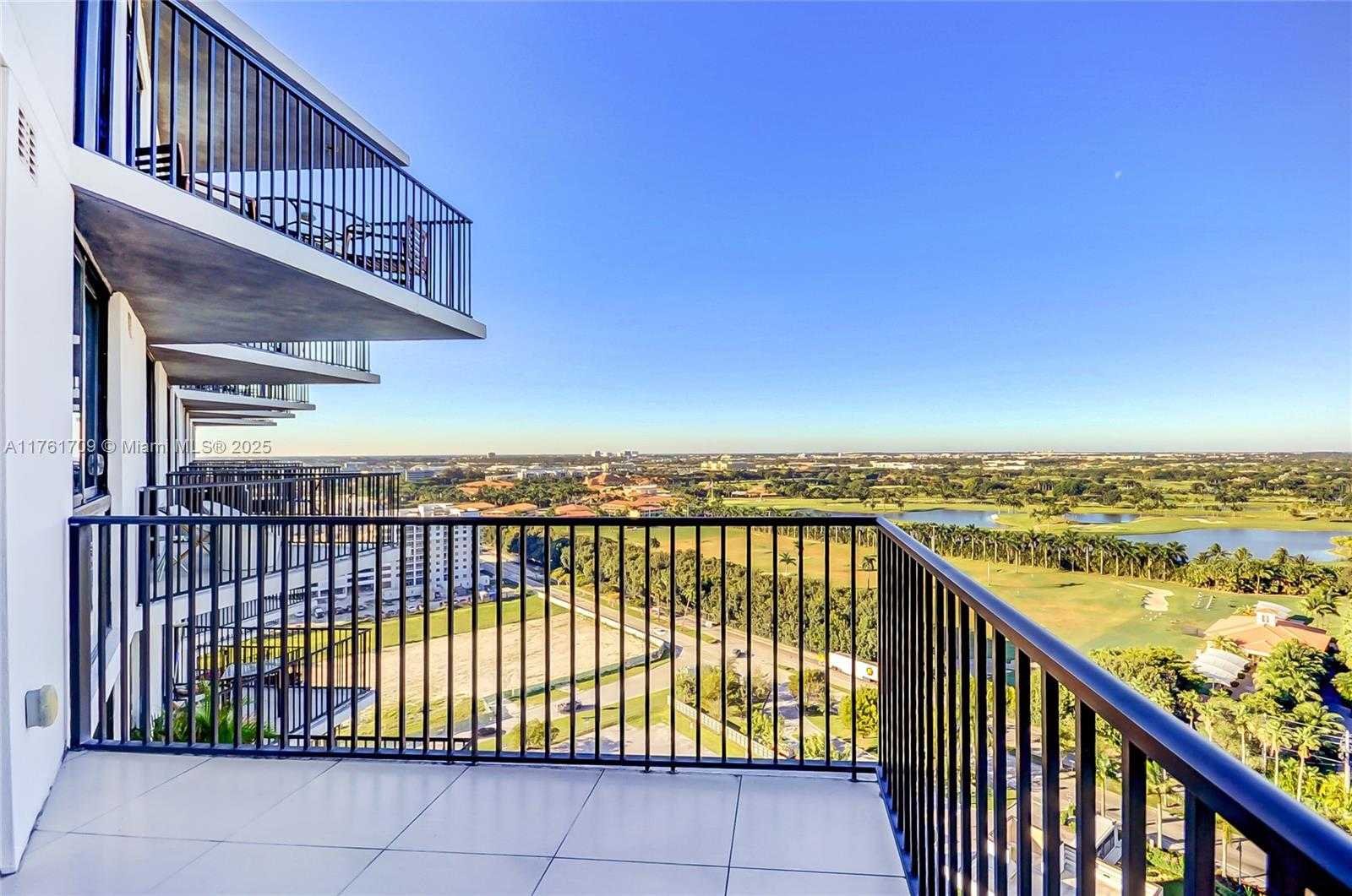 Small Image of 5252 NORTH WEST 85TH AVE #1810, Doral Number 6