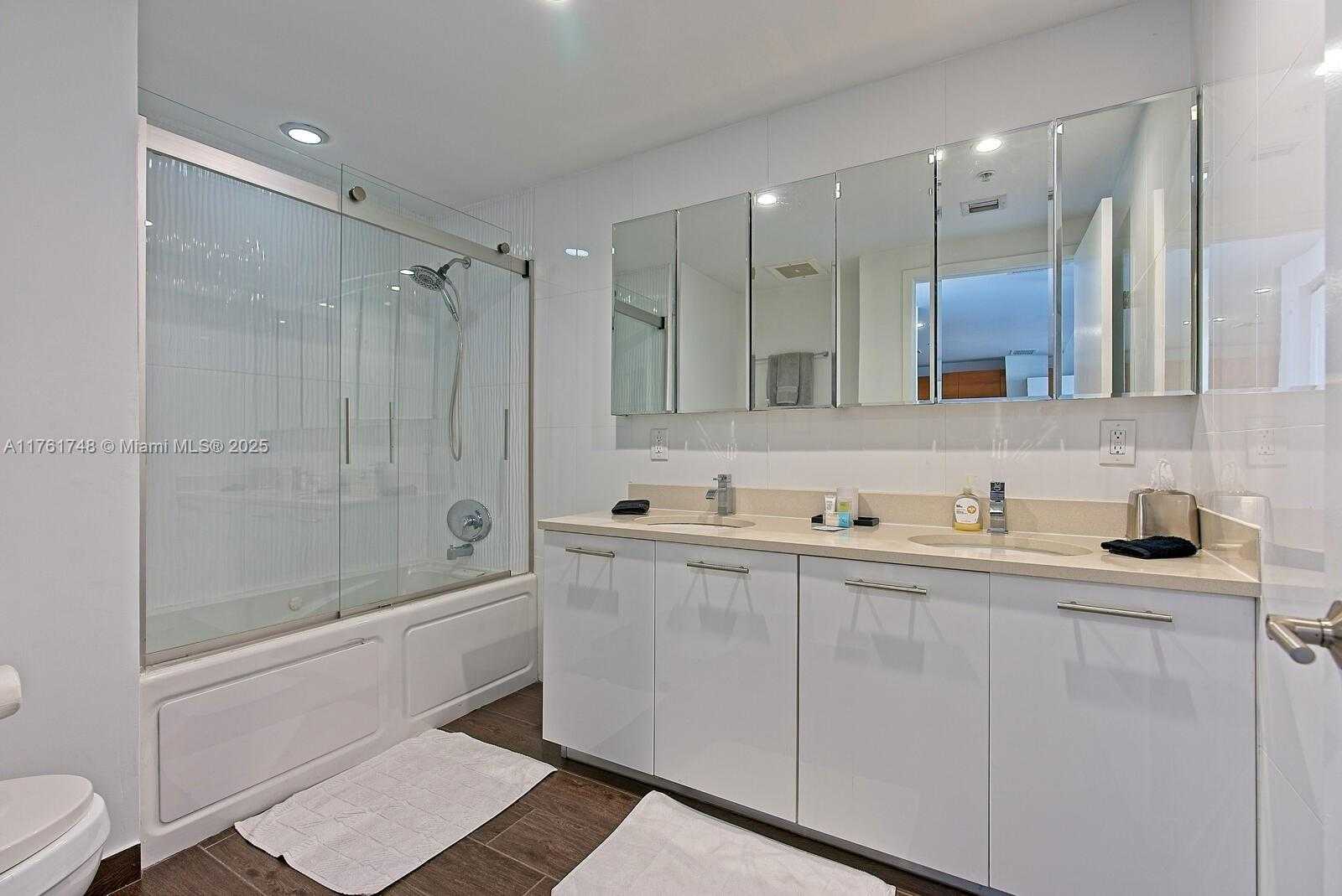 Small Image of 3250 NORTH EAST 1ST AVE #1006, Miami Number 19