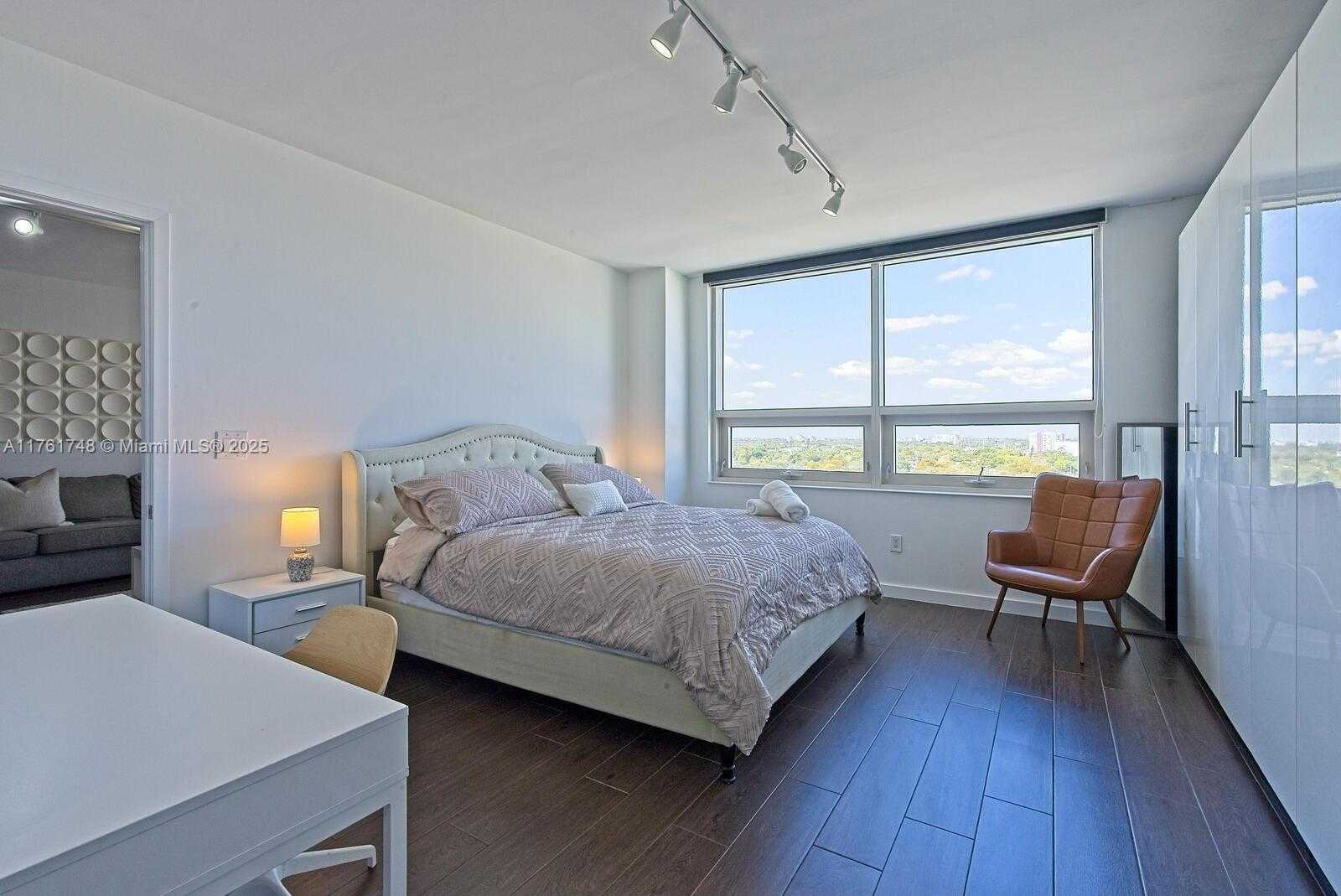 Small Image of 3250 NORTH EAST 1ST AVE #1006, Miami Number 5