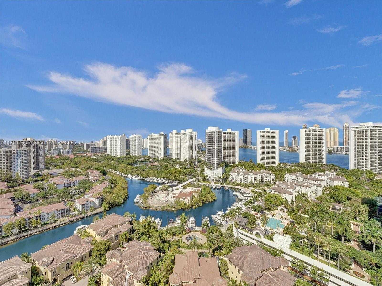 Small Image of 1000 WEST ISLAND BLVD #2606, Aventura Number 10