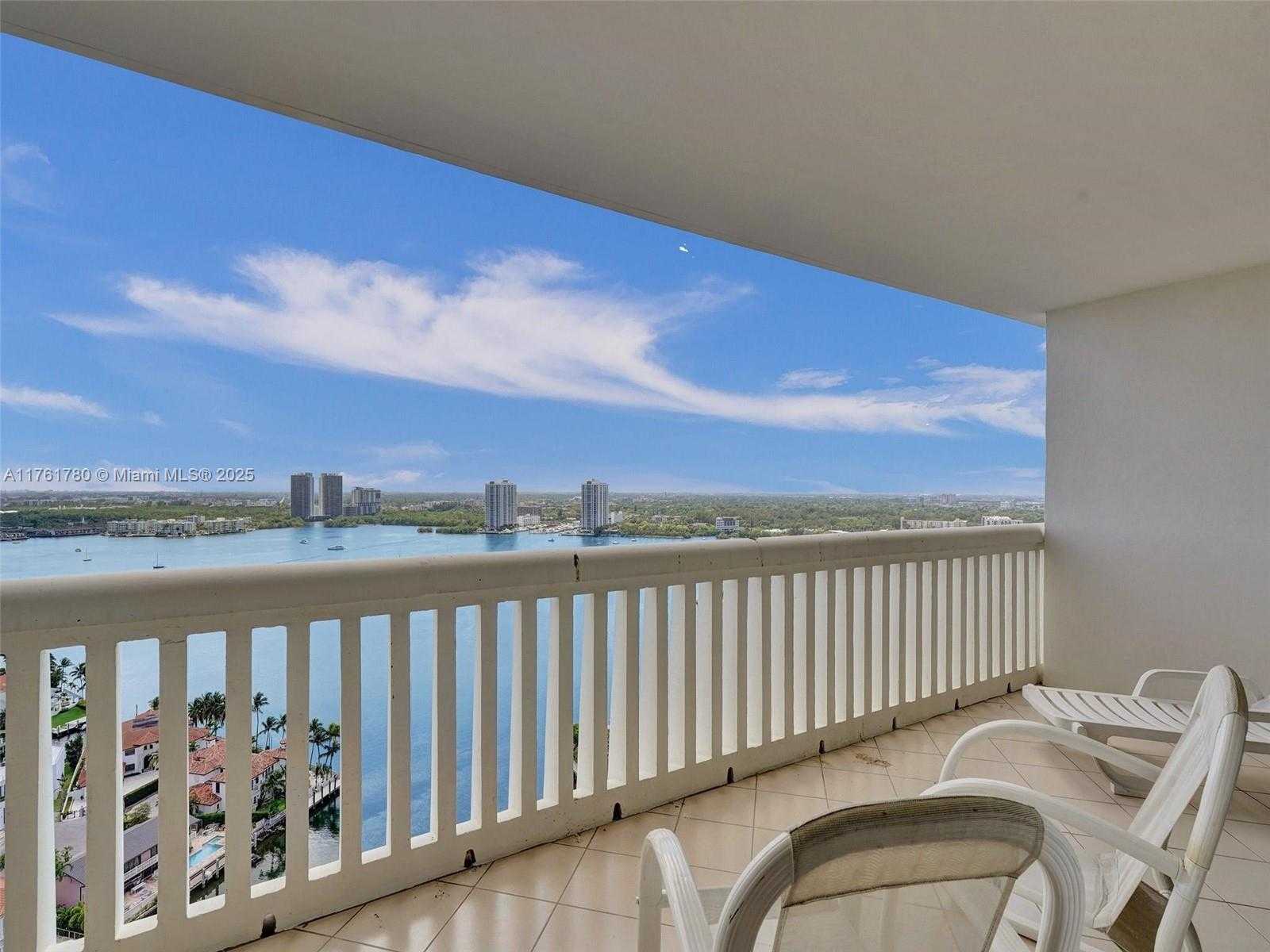 Small Image of 1000 WEST ISLAND BLVD #2606, Aventura Number 25