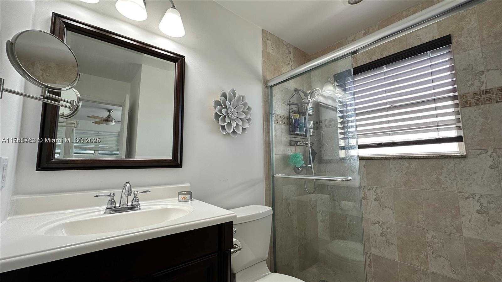 Small Image of 31 HARWOOD B #31, Deerfield Beach Number 12
