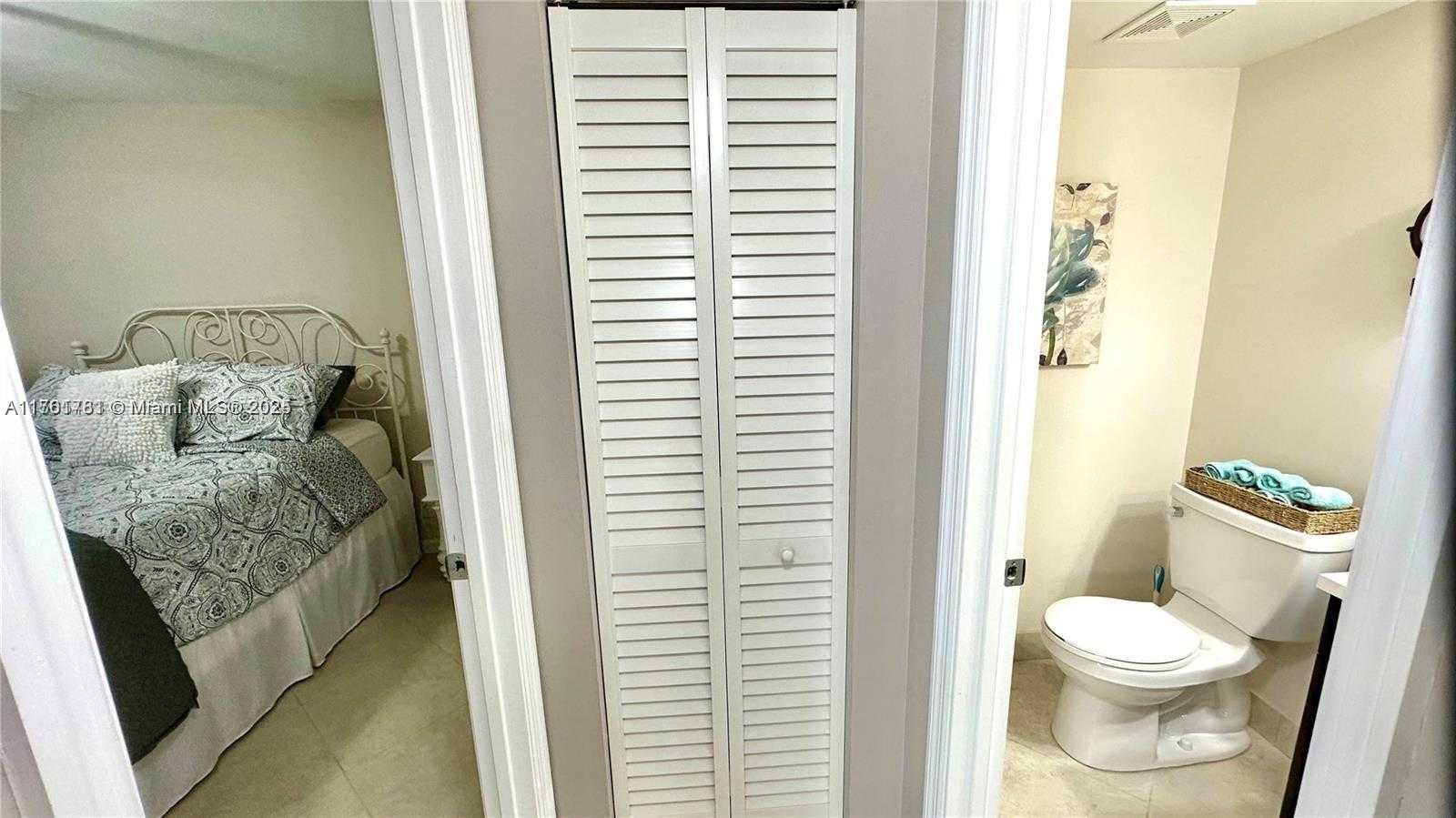 Small Image of 31 HARWOOD B #31, Deerfield Beach Number 13