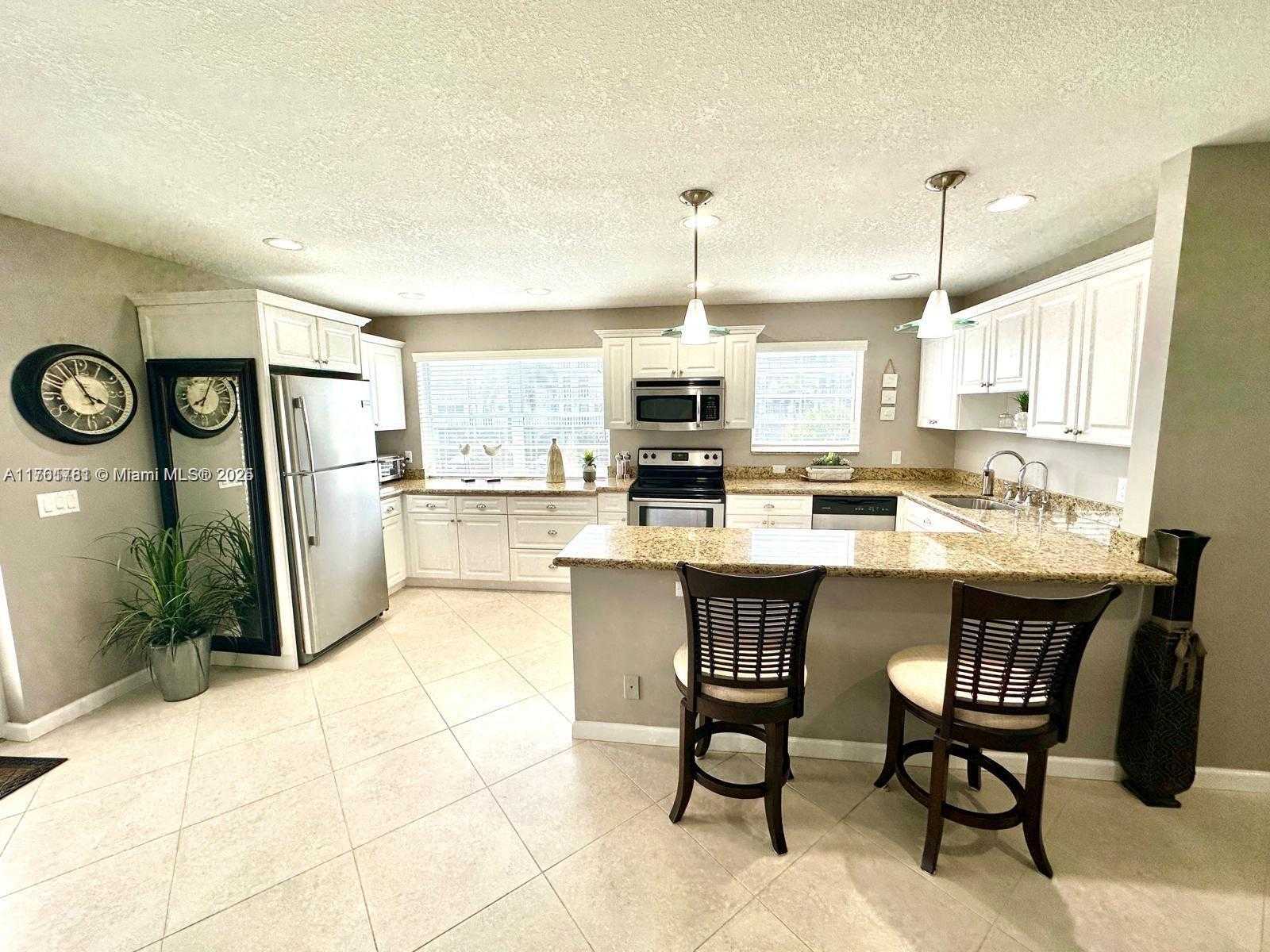 Small Image of 31 HARWOOD B #31, Deerfield Beach Number 7