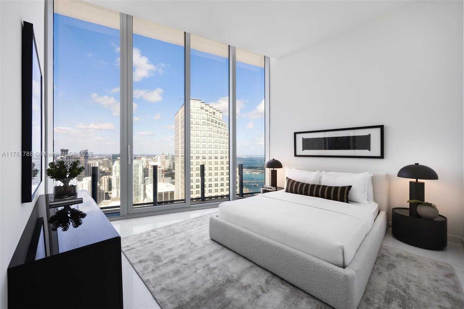Small Image of 300 BISCAYNE BLVD WAY #PH5701, Miami Number 11