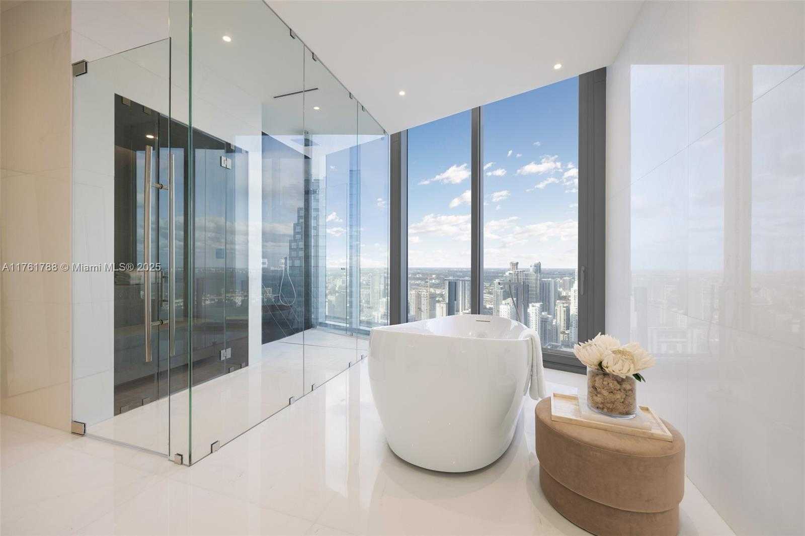 Small Image of 300 BISCAYNE BLVD WAY #PH5701, Miami Number 12
