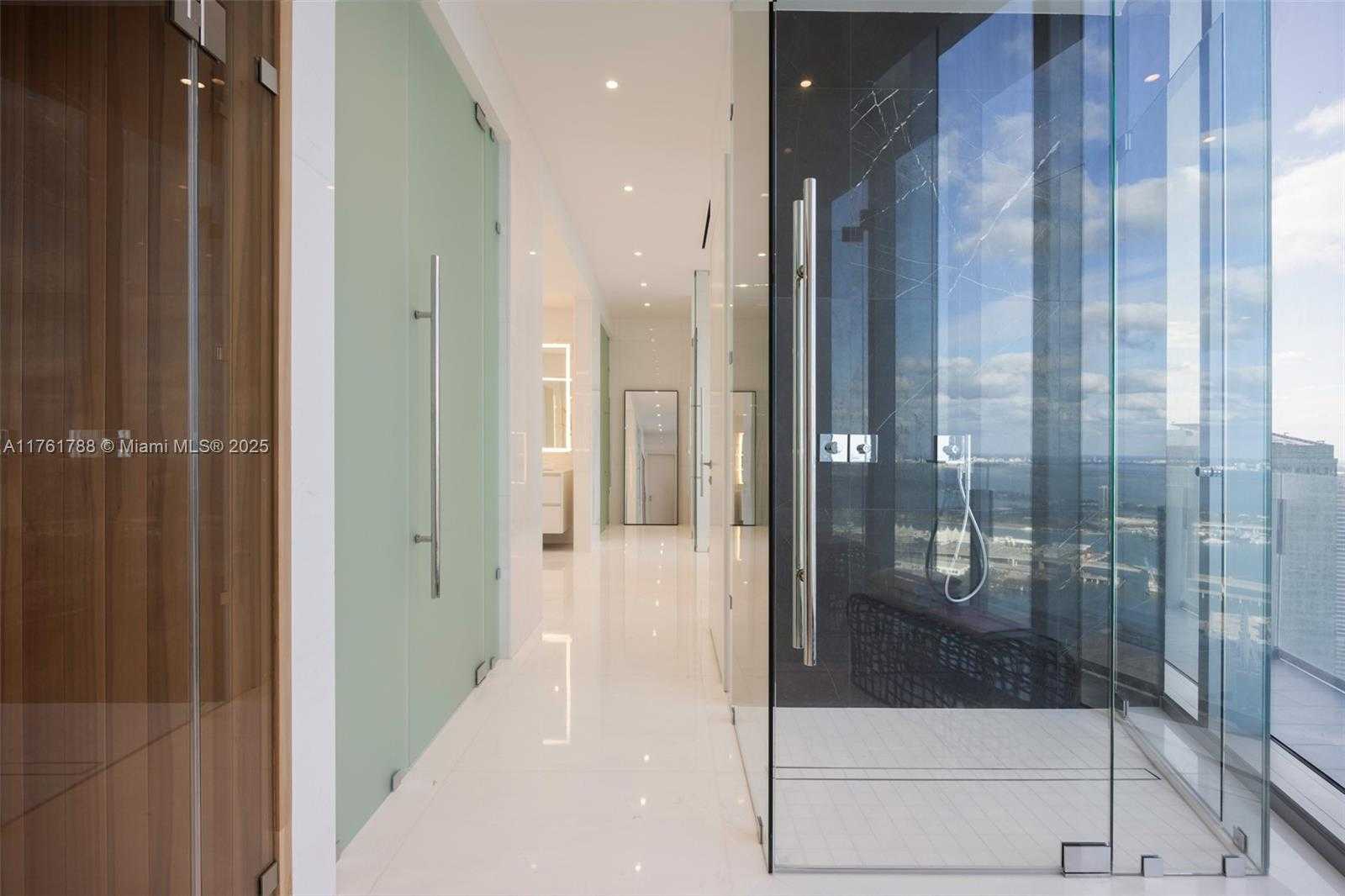 Small Image of 300 BISCAYNE BLVD WAY #PH5701, Miami Number 13