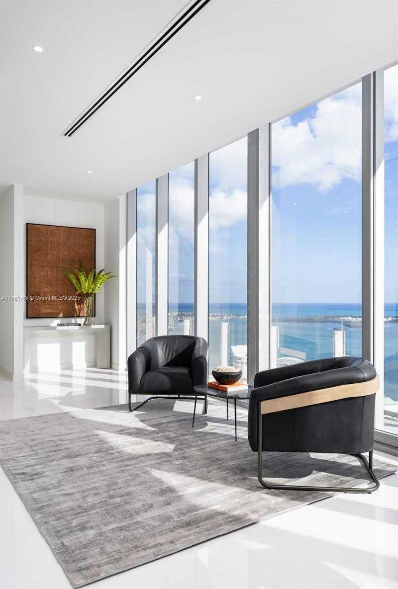 Small Image of 300 BISCAYNE BLVD WAY #PH5701, Miami Number 6