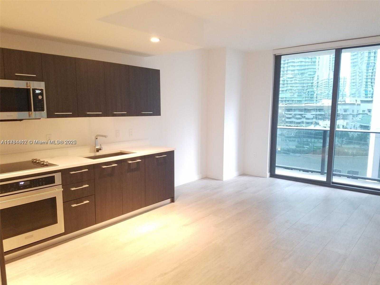 Small Image of 55 SOUTH WEST 9TH ST #1107, Miami Number 3