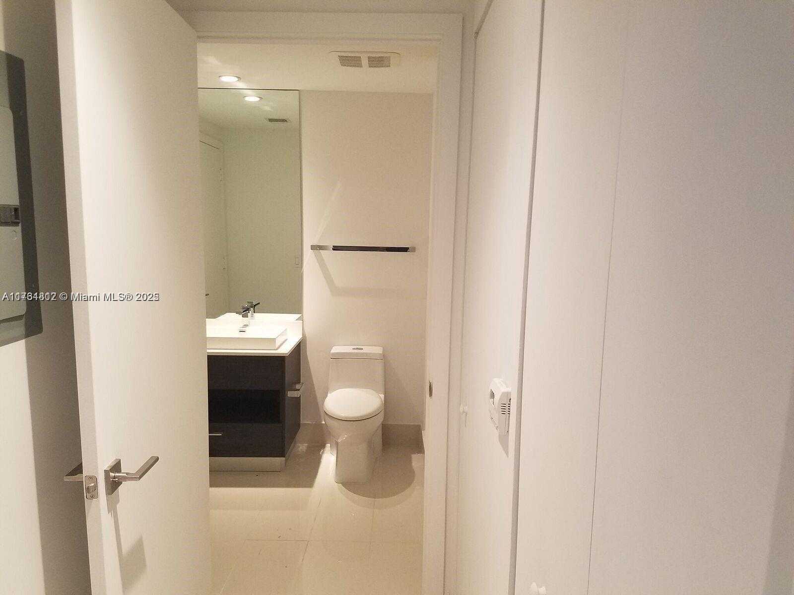 Small Image of 55 SOUTH WEST 9TH ST #1107, Miami Number 9