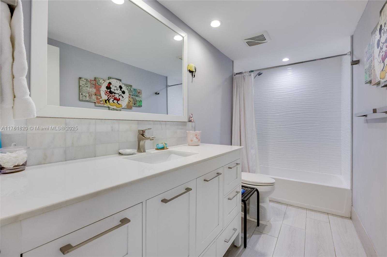 Small Image of 1701 SOUTH OCEAN DR #206, Hollywood Number 8