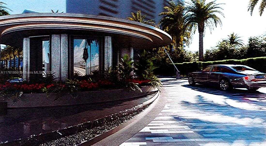 Small Image of 2 GROVE ISLE DR #B503, Miami Number 33