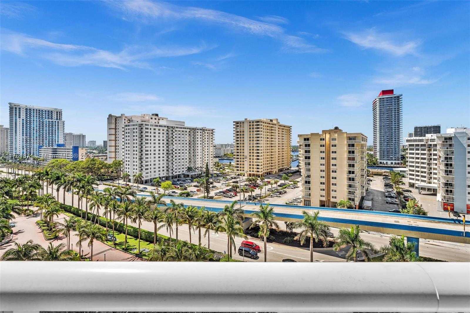Small Image of 1800 SOUTH OCEAN DR #906, Hallandale Beach Number 32
