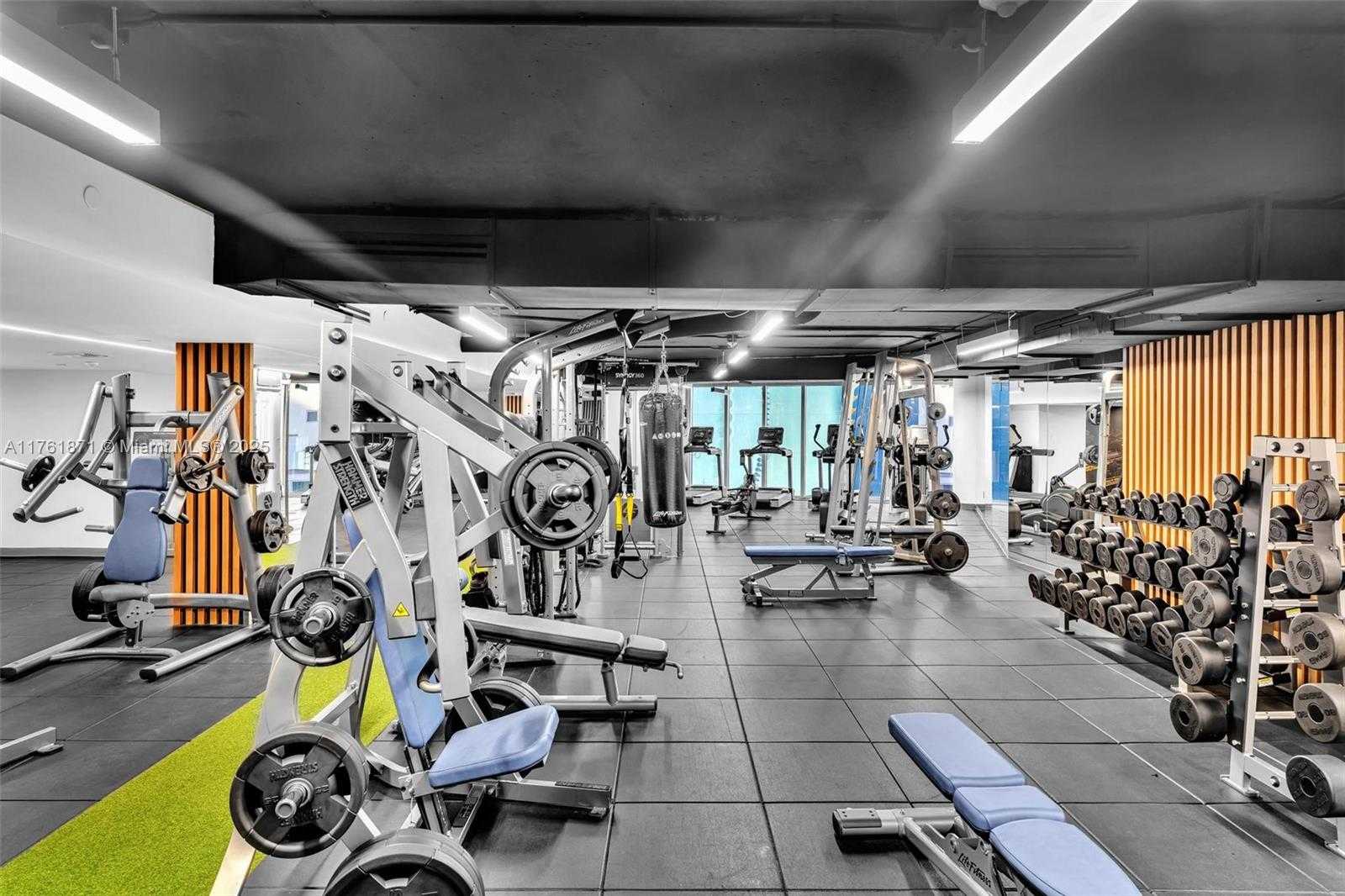 Small Image of 1800 SOUTH OCEAN DR #906, Hallandale Beach Number 56