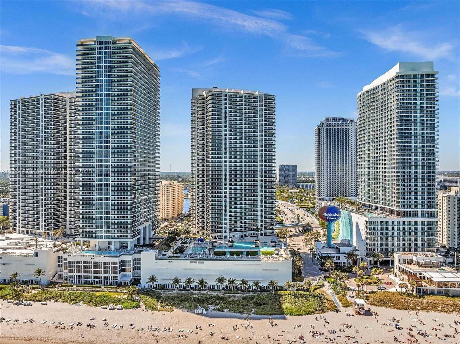 Small Image of 1800 SOUTH OCEAN DR #906, Hallandale Beach Number 69