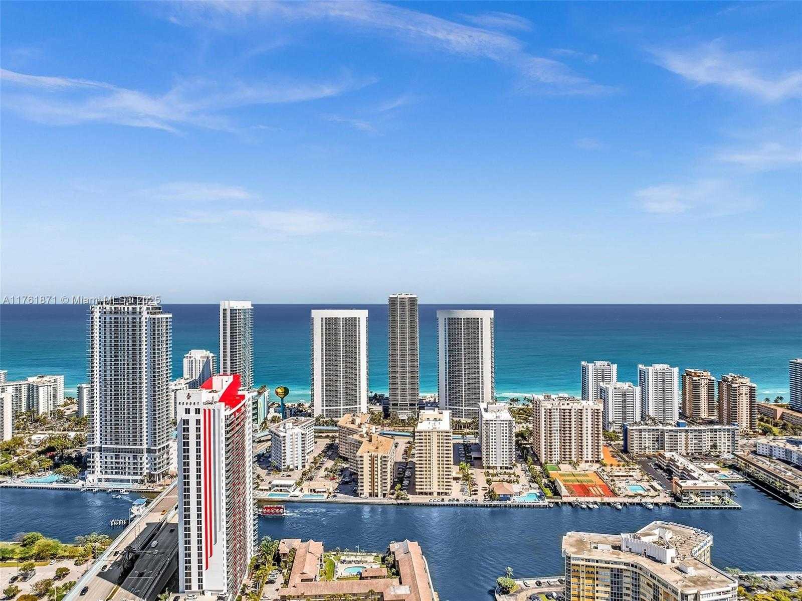 Small Image of 1800 SOUTH OCEAN DR #906, Hallandale Beach Number 74
