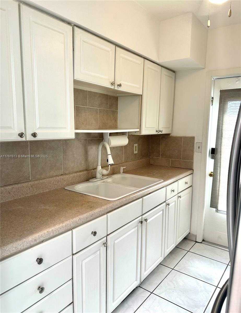 Small Image of 12665 NORTH EAST 16TH AVENUE #8, North Miami Number 4