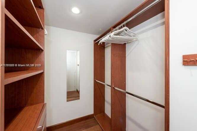 Small Image of 445 GRAND BAY DR #602, Key Biscayne Number 22