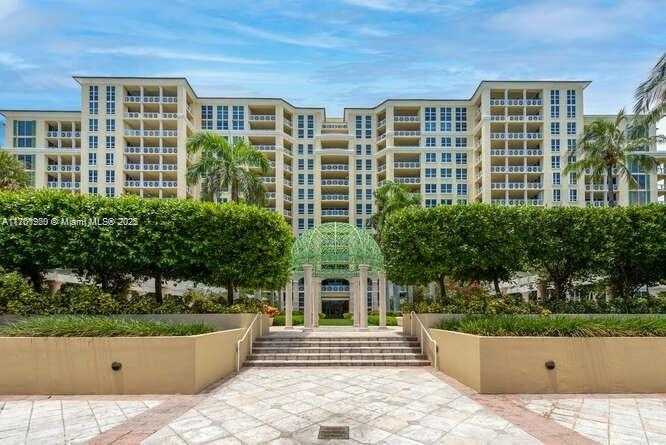 Small Image of 445 GRAND BAY DR #602, Key Biscayne Number 37
