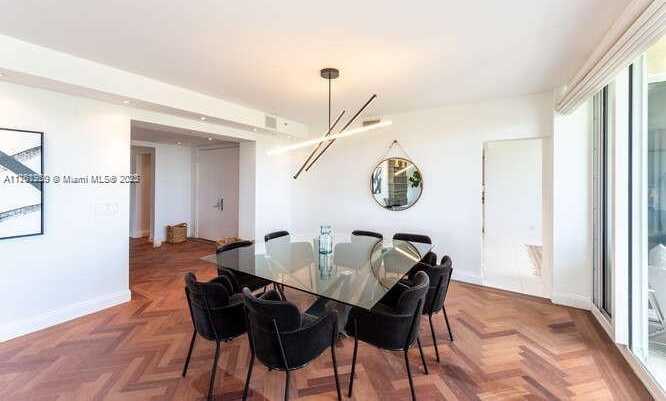Small Image of 445 GRAND BAY DR #602, Key Biscayne Number 5