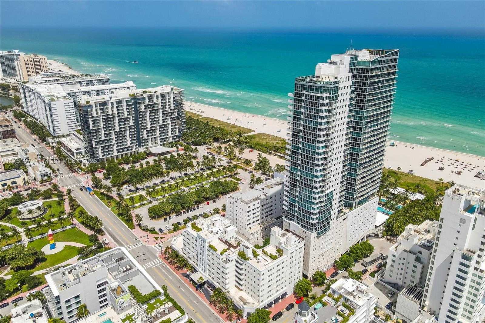 Small Image of 101 20TH ST #1904, Miami Beach Number 10