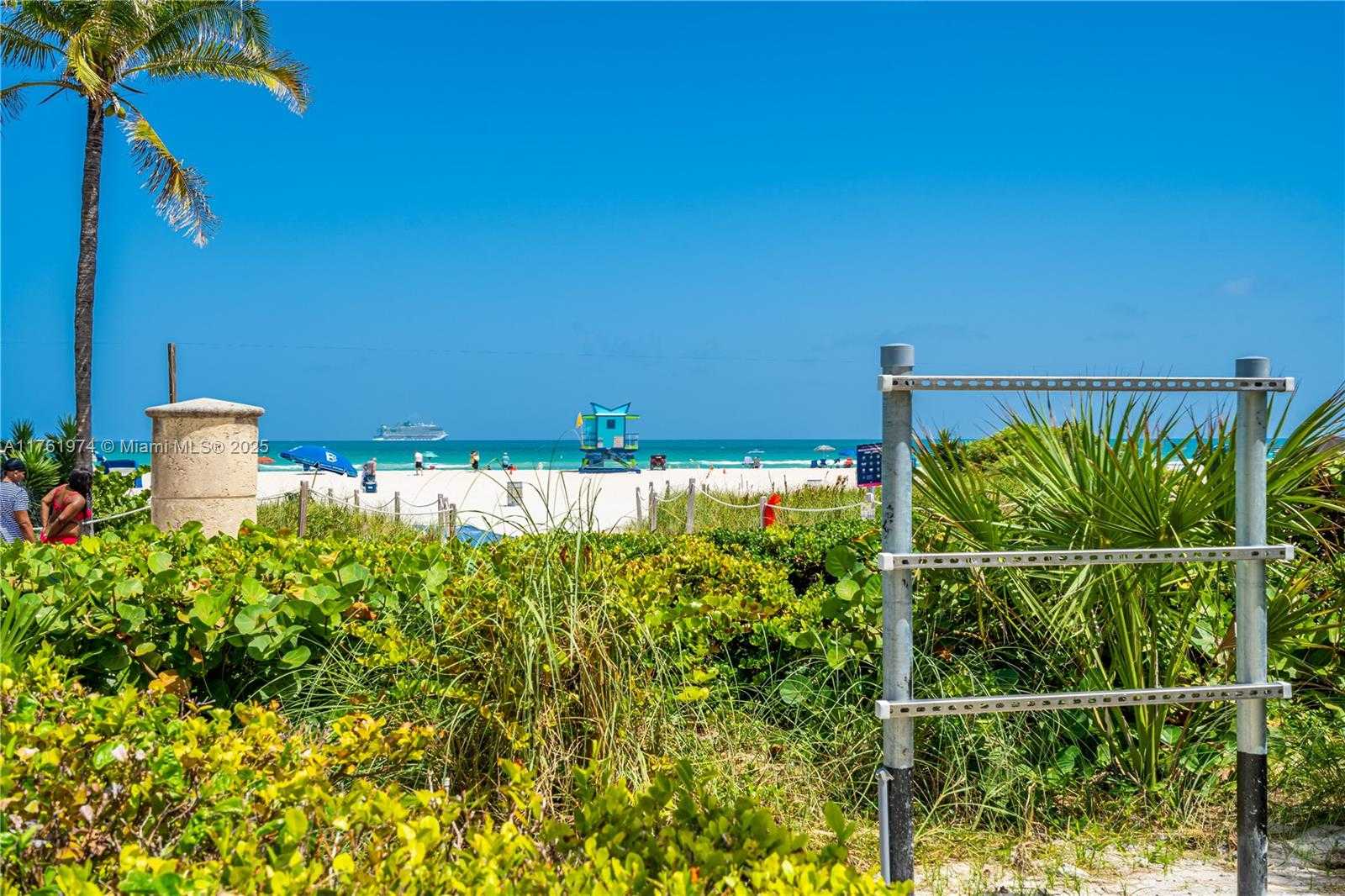Small Image of 101 20TH ST #1904, Miami Beach Number 12
