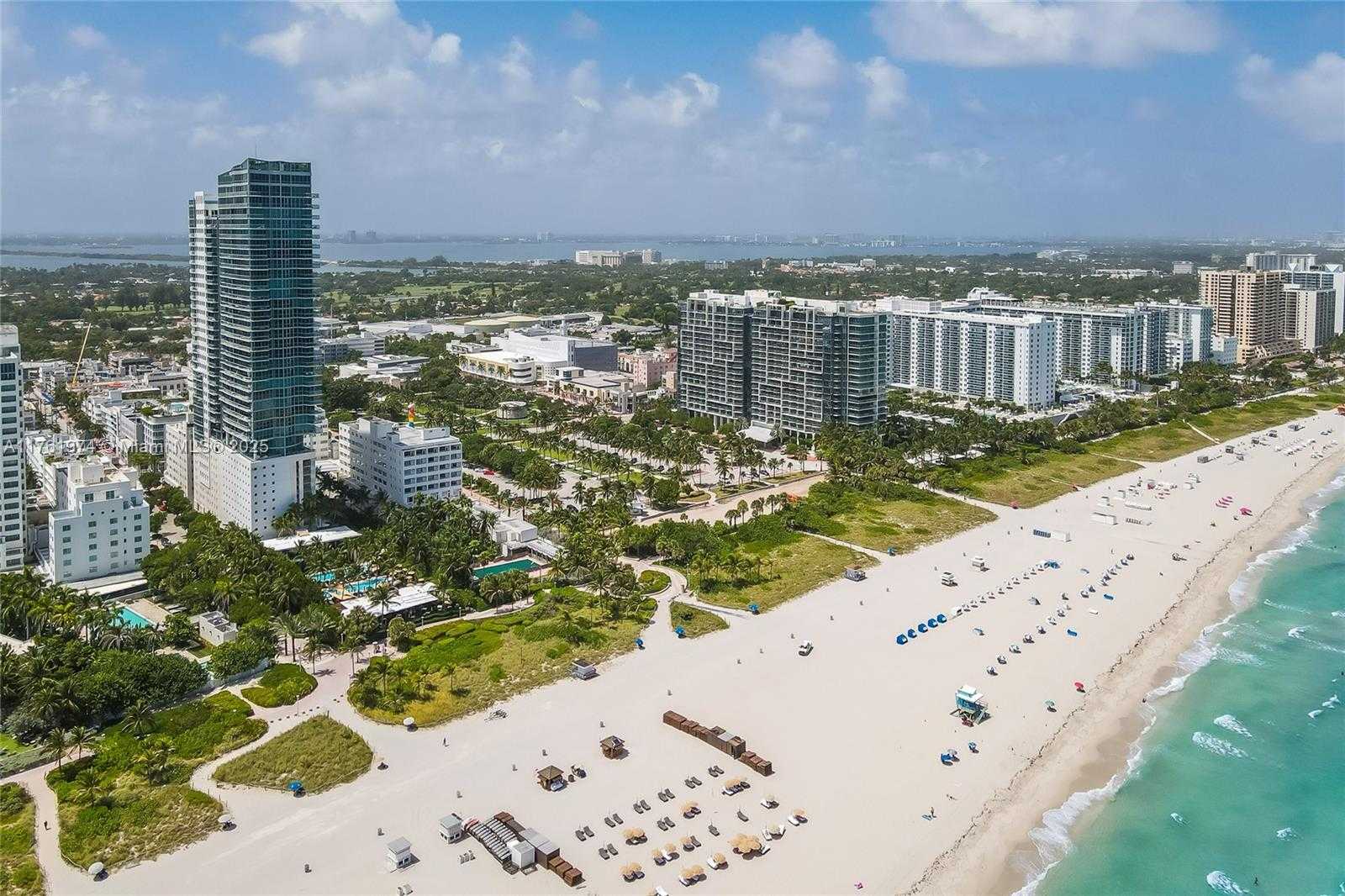 Small Image of 101 20TH ST #1904, Miami Beach Number 3
