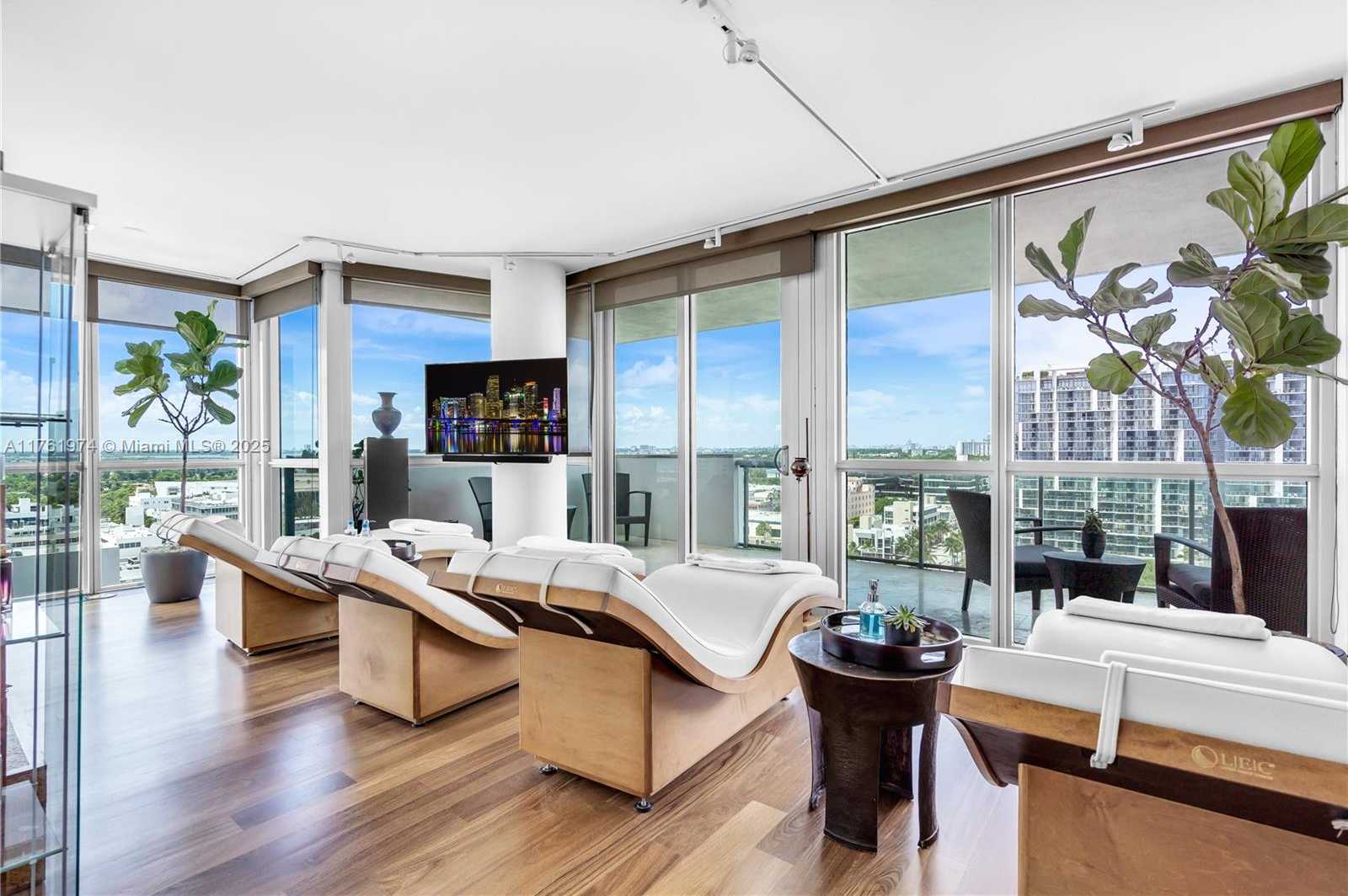 Small Image of 101 20TH ST #1904, Miami Beach Number 32