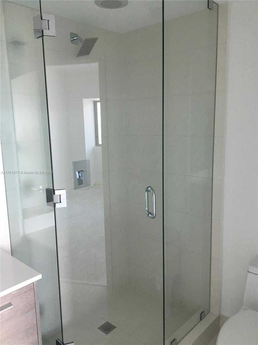 Small Image of 650 NORTH EAST 32ND ST #1504, Miami Number 8