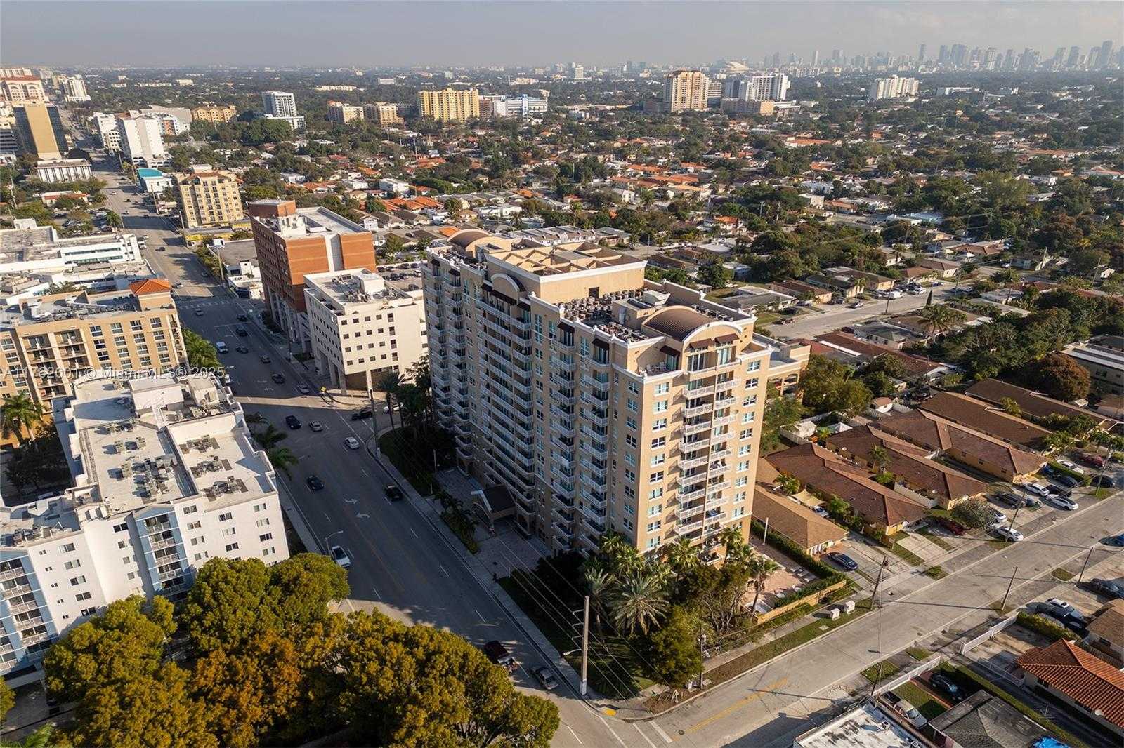 Small Image of 2665 SOUTH WEST 37TH AVE #1406, Miami Number 27