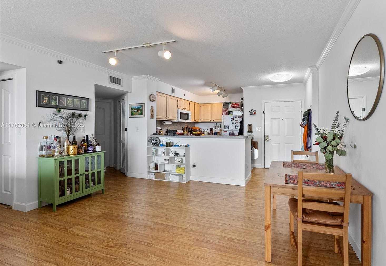 Small Image of 2665 SOUTH WEST 37TH AVE #1406, Miami Number 5