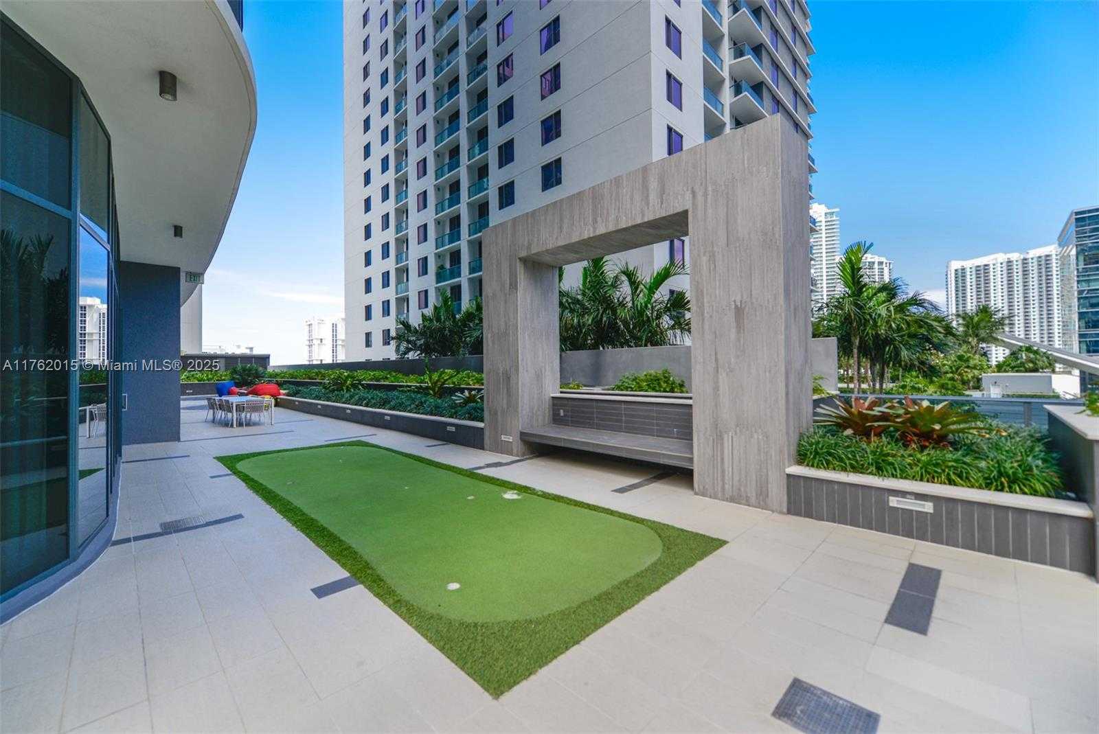 Small Image of 45 SOUTH WEST 9TH ST #1107, Miami Number 35