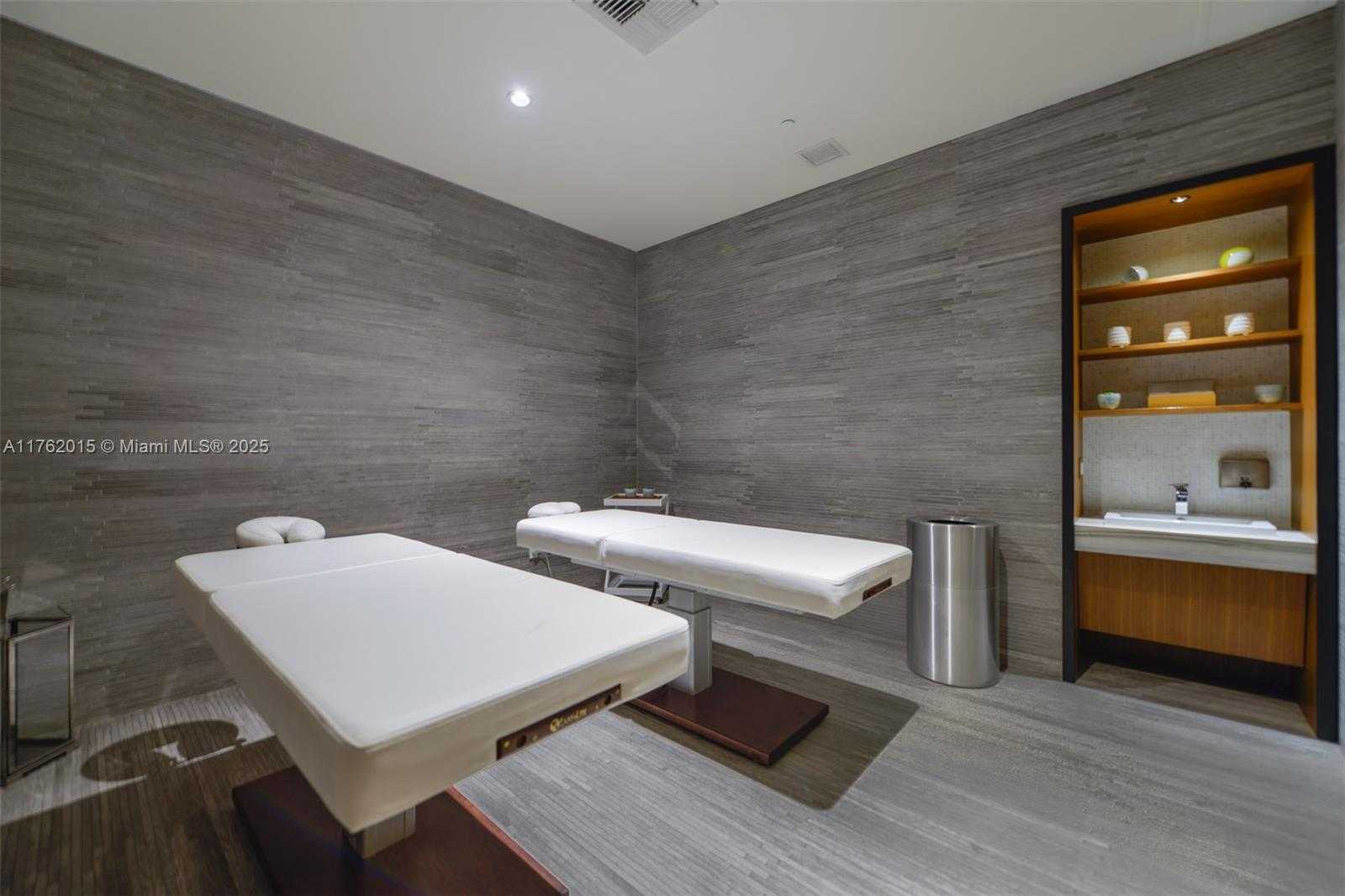 Small Image of 45 SOUTH WEST 9TH ST #1107, Miami Number 38