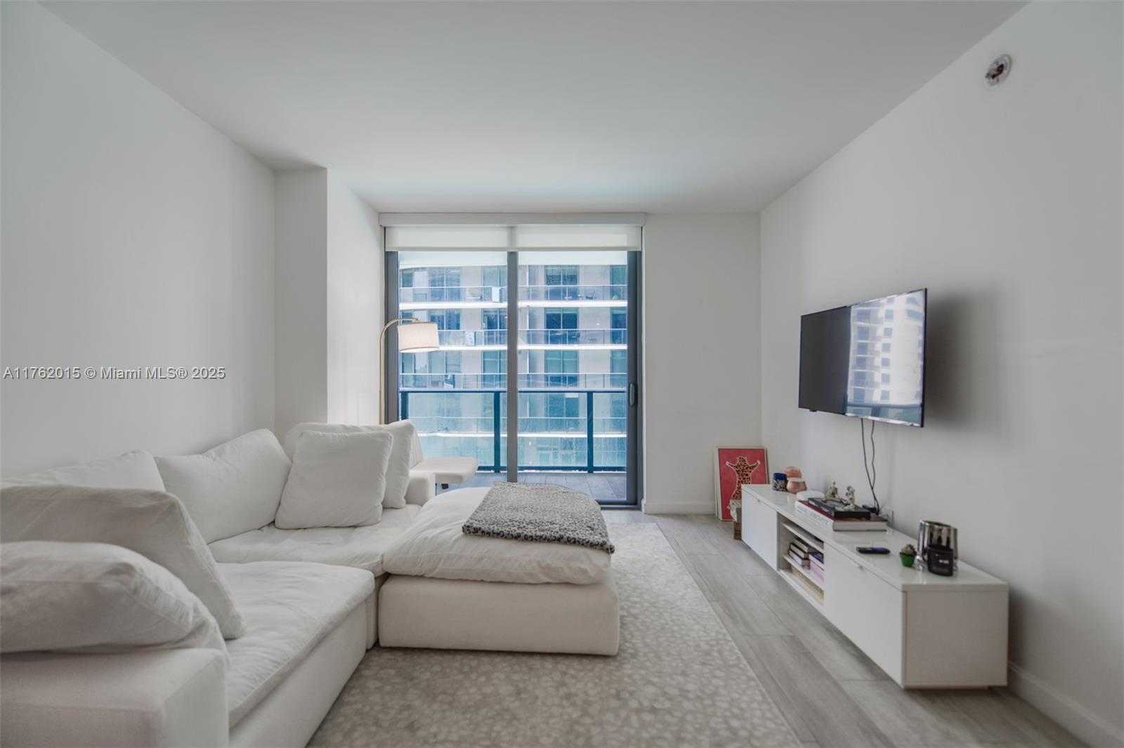 Small Image of 45 SOUTH WEST 9TH ST #1107, Miami Number 5