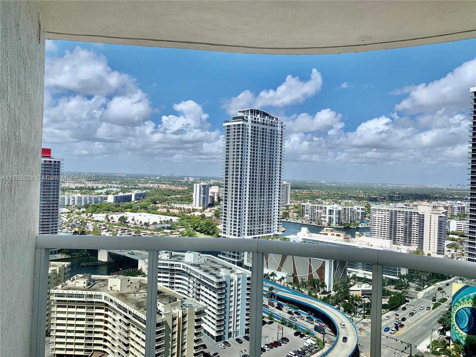 Small Image of 1800 SOUTH OCEAN DR #3310, Hallandale Beach Number 15