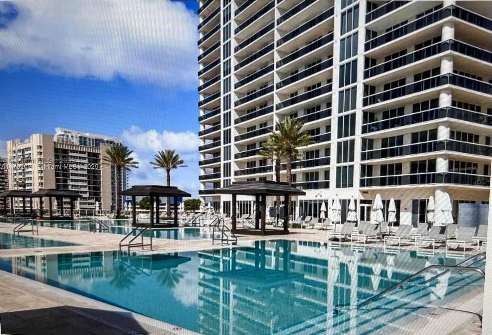 Small Image of 1800 SOUTH OCEAN DR #3310, Hallandale Beach Number 18