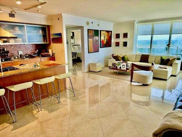 Small Image of 1800 SOUTH OCEAN DR #3310, Hallandale Beach Number 4